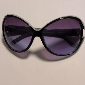 Oversized Black Sunglasses with Purple Gradient Lenses | Retro Chic Style